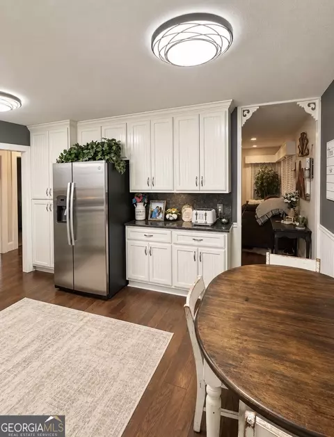 Kitchen - 83 Third St, Hartwell, GA 30643 photo 3 of 4