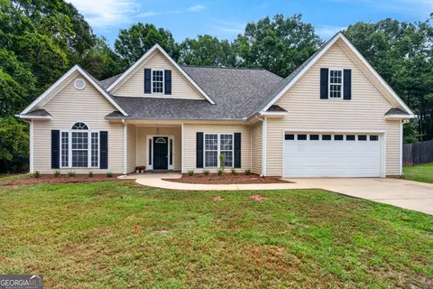Exterior - 103 River Bend Ct, Lagrange, GA 30240 photo 3 of 5