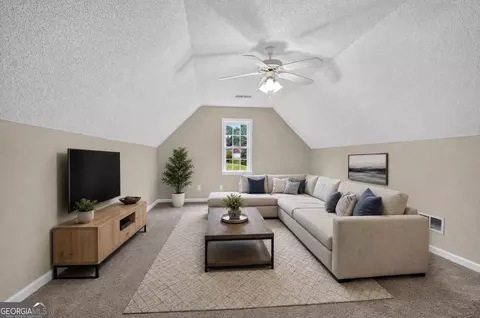Living - 103 River Bend Ct, Lagrange, GA 30240 photo 7 of 7