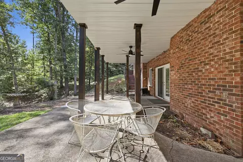 Exterior - 155 Valley Rd, Toccoa, GA 30577 photo 5 of 17