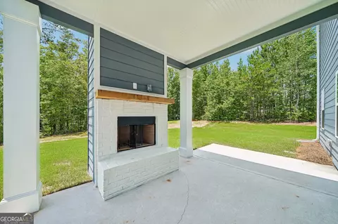 Exterior - 140 Post Oak Dr, Jackson, GA 30233 photo 3 of 3