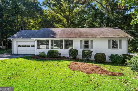 145 Carriage Cir, Stockbridge, GA 30281