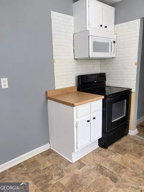 1347 Jackson St, Macon, GA 31201 photo 4
