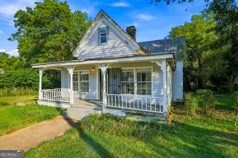 Exterior - 5908 Wall St, Lula, GA 30554 photo 6 of 21