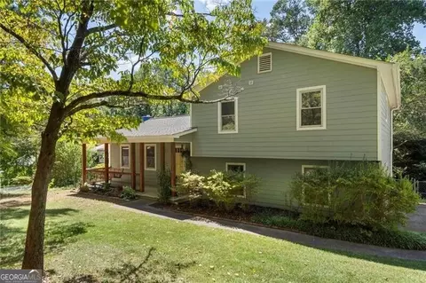 156 Settendown Trl SE, Mableton, GA 30126