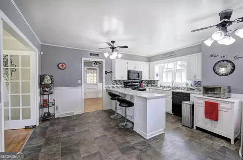 Kitchen - 48 Brewer Rd, Kingston, GA 30145 photo 1 of 6