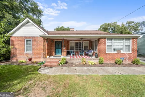 359 Savannah Ave, Statesboro, GA 30458