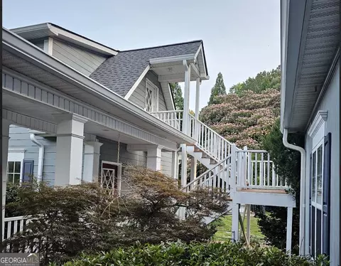 Exterior - 200 Chaparral Trce, Tyrone, GA 30290 photo 7 of 12