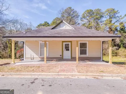 349 Ross St NE, Rome, GA 30161