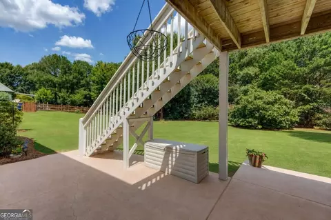 Exterior - 1131 Overlook Ln, Monroe, GA 30656 photo 7 of 11