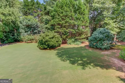 Exterior - 1131 Overlook Ln, Monroe, GA 30656 photo 5 of 11