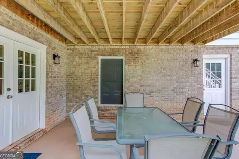 Exterior - 1131 Overlook Ln, Monroe, GA 30656 photo 6 of 11