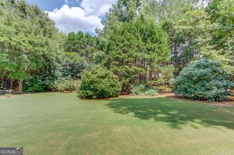 Exterior - 1131 Overlook Ln, Monroe, GA 30656 photo 9 of 11