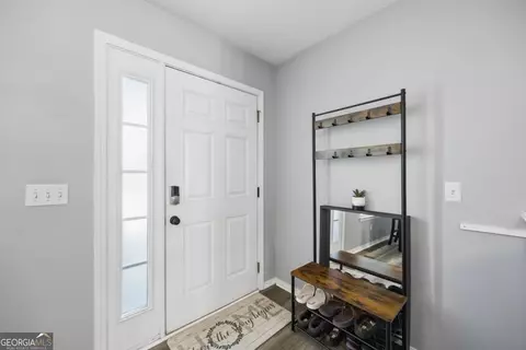 Entry Way - Undisclosed, Savannah, GA 31407 photo 2 of 4