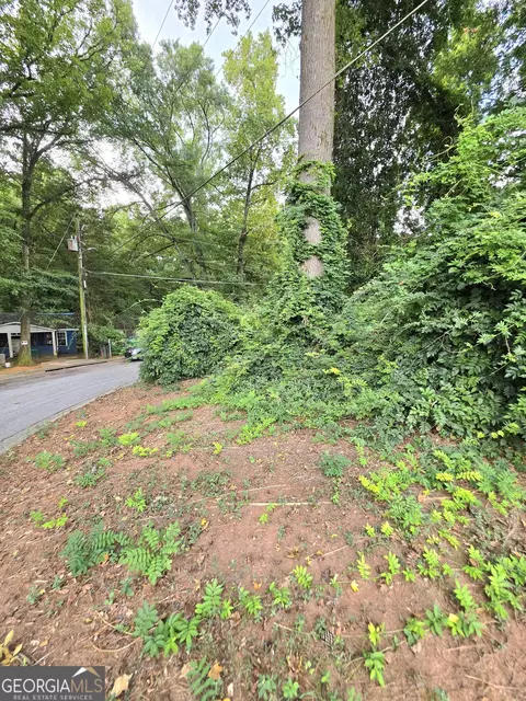 546 Dixon St, Scottdale, GA 30079