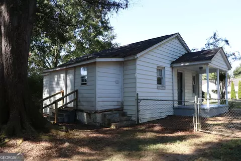 Exterior - 56 Cherry St, Trion, GA 30753 photo 12 of 18