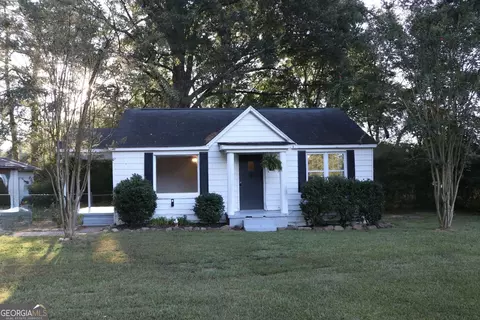 Exterior - 56 Cherry St, Trion, GA 30753 photo 5 of 18
