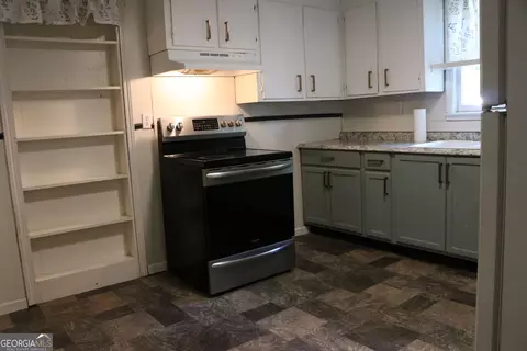 Kitchen - 56 Cherry St, Trion, GA 30753 photo 2 of 4