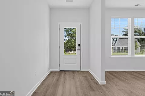 Entry Way - 27 Shoal Ct, Winder, GA 30680 photo 1 of 8