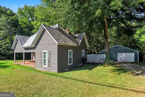 Exterior - 44 E Johnson St, Temple, GA 30179 photo 3 of 10