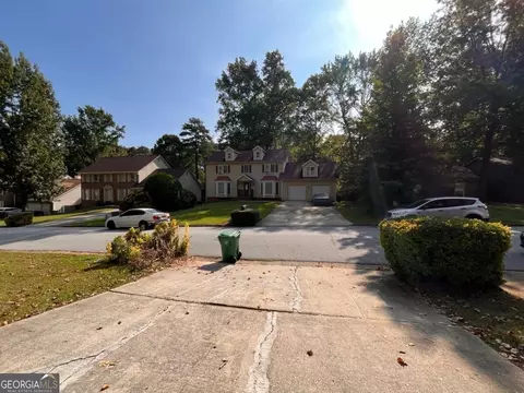 1547 Golf Link Dr, Stone Mountain, GA 30088