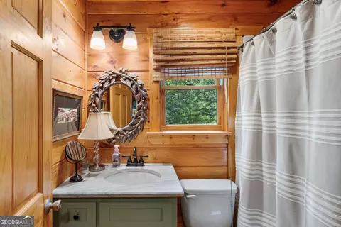 Bath - 75 Woodridge Trl, Murphy, NC 28906 photo 1 of 1
