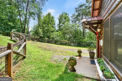 Exterior - 75 Woodridge Trl, Murphy, NC 28906 photo 3 of 10