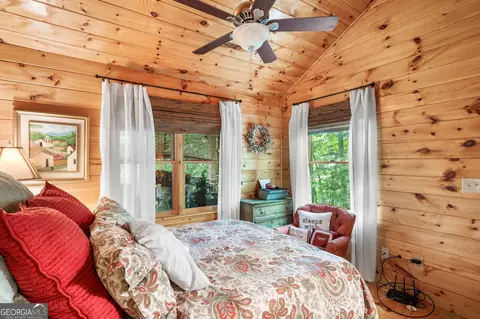 Bedroom - 75 Woodridge Trl, Murphy, NC 28906 photo 2 of 2
