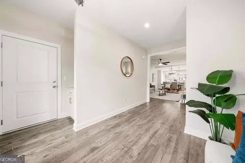Entry Way - 167 Mountain Blvd, Jasper, GA 30143 photo 6 of 7