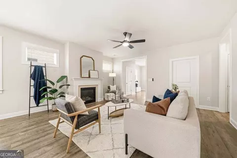 Living - 167 Mountain Blvd, Jasper, GA 30143 photo 1 of 1