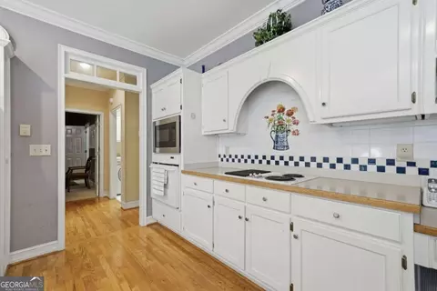 Kitchen - 170 Dunning Keep, Covington, GA 30016 photo 6 of 7
