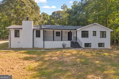 165 N Morning Dove Dr N, Fayetteville, GA 30215