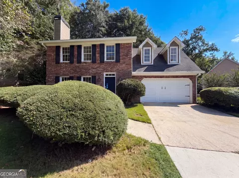3108 Rock Creek Dr, Rex, GA 30273