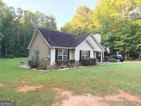Exterior - 334 Evans Rd, Milner, GA 30257 photo 2 of 4