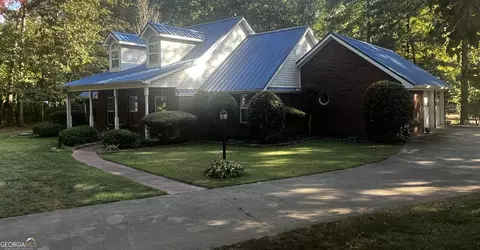 Exterior - 1034 County Road 520, Five Points, AL 36855 photo 2 of 10