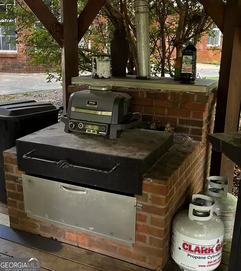 Exterior - 1034 County Road 520, Five Points, AL 36855 photo 6 of 10