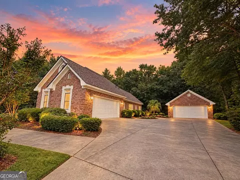 865 Streamside Dr, Mcdonough, GA 30252 photo 2