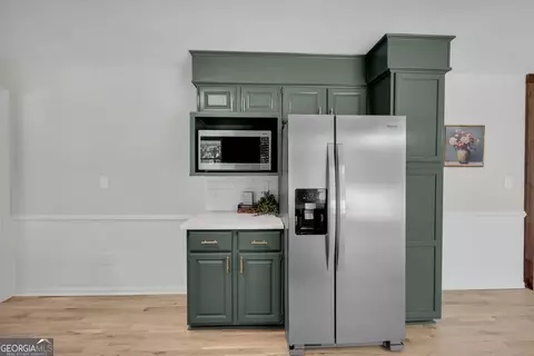 Kitchen - 921 Highway 72 E, Comer, GA 30629 photo 6 of 6