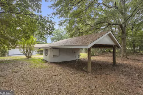 Exterior - 921 Highway 72 E, Comer, GA 30629 photo 13 of 20