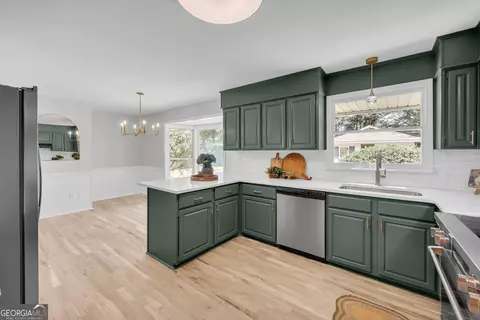 Kitchen - 921 Highway 72 E, Comer, GA 30629 photo 3 of 6