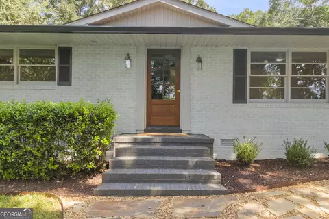 Exterior - 921 Highway 72 E, Comer, GA 30629 photo 1 of 20