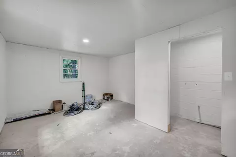 Bedroom - 921 Highway 72 E, Comer, GA 30629 photo 6 of 6