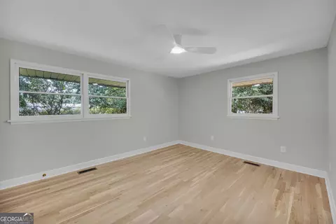 Bedroom - 921 Highway 72 E, Comer, GA 30629 photo 3 of 6