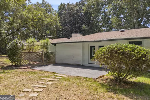 Exterior - 921 Highway 72 E, Comer, GA 30629 photo 6 of 20