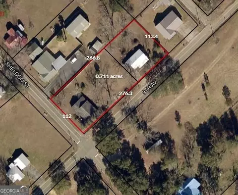 5921 9th Ave, Eastman, GA 31023