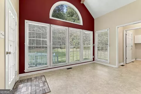 Entry Way - 255 Weeping Willow Way, Tyrone, GA 30290 photo 3 of 3