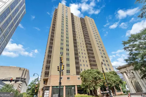 300 Peachtree St NE #2N, Atlanta, GA 30308