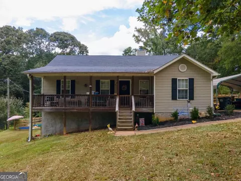Exterior - 36 Waterview Dr, Lagrange, GA 30240 photo 1 of 11