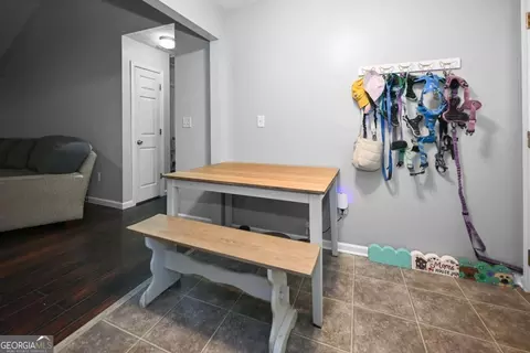 Entry Way - 36 Waterview Dr, Lagrange, GA 30240 photo 2 of 2
