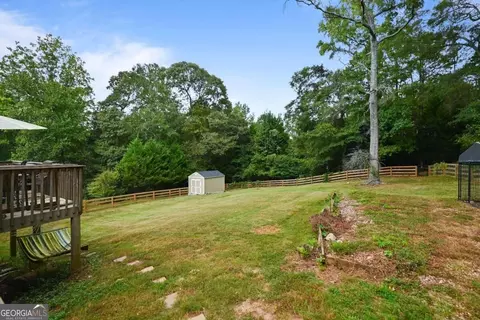 Exterior - 36 Waterview Dr, Lagrange, GA 30240 photo 6 of 11